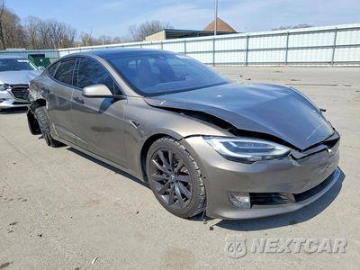 Czwarte zdjęcie samochodu z boku: 2016 TESLA MODEL S VIN:5YJSA1E21GF159160 - miniatura