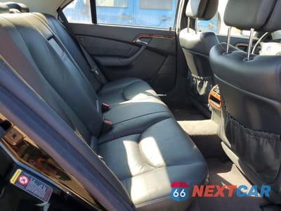 Zdjęcie 10 z 11 samochodu: 2006 MERCEDES-BENZ S 500 4MATIC VIN:WDBNG84J86A475092 - miniatura