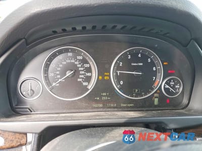 Zdjęcie 9 z 13 samochodu: 2015 BMW X5 XDRIVE35I VIN:5UXKR0C57F0K61820 - miniatura