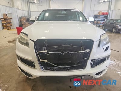 Piąte zdjęcie samochodu w środku: 2010 AUDI Q7 PRESTIGE VIN:WA1WMAFE6AD007272 - miniatura