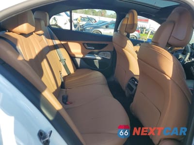 Zdjęcie 10 z 12 samochodu: 2025 MERCEDES-BENZ E 350 VIN:W1KLF4GB1SA156495 - miniatura