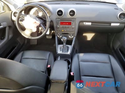 Zdjęcie 8 z 11 samochodu: 2009 AUDI A3 2.0T VIN:WAUHE78P89A072969 - miniatura