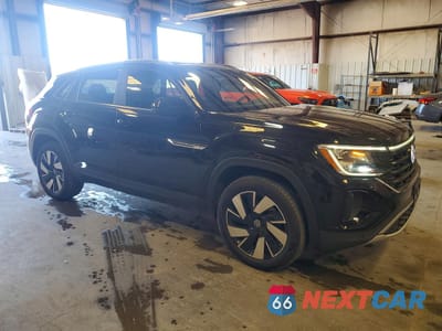 Czwarte zdjęcie samochodu z boku: 2025 VOLKSWAGEN ATLAS CROSS SPORT SE VIN:1V2WE2CA8SC200118 - miniatura