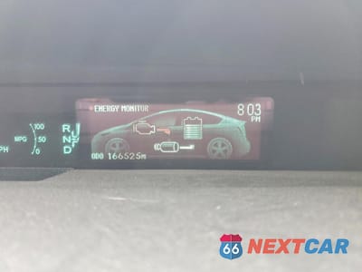 Zdjęcie 9 z 12 samochodu: 2015 TOYOTA PRIUS TWO VIN:JTDKN3DU9F1934461 - miniatura