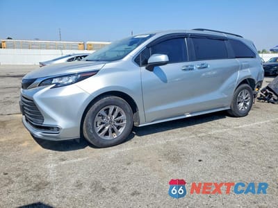 2023 TOYOTA SIENNA XLE 8-PASSENGER 5TDJRKEC5PS175490 - główne zdjęcie licytacji z USA - miniatura