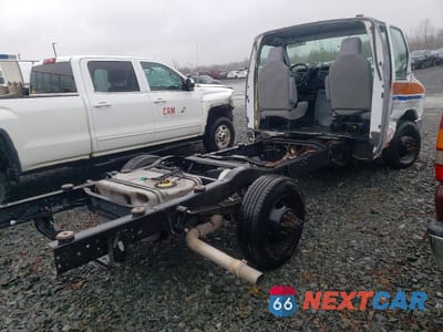 Zdjęcie 6 z 10 samochodu: 2023 FORD ECONOLINE E350 SUPER DUTY CUTAWAY VAN VIN:1FDWE3FN5PDD35639 - miniatura