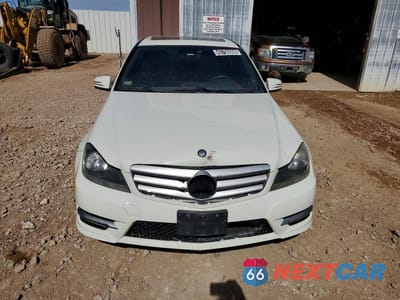 Piąte zdjęcie samochodu w środku: 2012 MERCEDES-BENZ C 300 4MATIC VIN:WDDGF8BB0CR225230 - miniatura