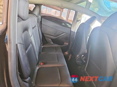 Zdjęcie 10 z 13 samochodu: 2024 TESLA MODEL Y VIN:7SAYGDED5RF096775 - miniatura