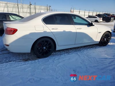 Trzecie zdjęcie samochodu z tyłu: 2015 BMW 535 XI VIN:WBA5B3C50FD541234 - miniatura