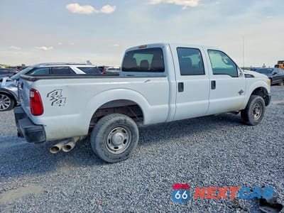 Trzecie zdjęcie samochodu z tyłu: 2011 FORD F250 SUPER DUTY VIN:1FT7W2BT9BEA31303 - miniatura