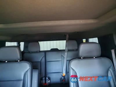 Zdjęcie 10 z 13 samochodu: 2023 GMC YUKON XL DENALI VIN:1GKS2JKL4PR530465 - miniatura