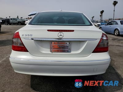 Zdjęcie 6 z 11 samochodu: 2007 MERCEDES-BENZ E 350 VIN:WDBUF56X07A994573 - miniatura