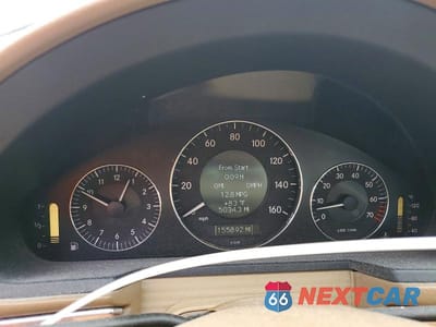 Zdjęcie 9 z 11 samochodu: 2009 MERCEDES-BENZ E 350 VIN:WDBUF56X39B435807 - miniatura