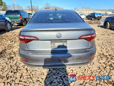 Zdjęcie 6 z 11 samochodu: 2019 VOLKSWAGEN JETTA SEL VIN:3VWE57BU5KM065410 - miniatura