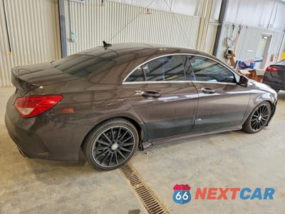 Trzecie zdjęcie samochodu z tyłu: 2015 MERCEDES-BENZ CLA 250 4MATIC VIN:WDDSJ4GB4FN217329 - miniatura