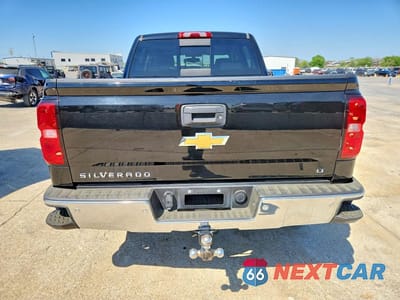 Zdjęcie 6 z 12 samochodu: 2018 CHEVROLET SILVERADO K1500 LT VIN:3GCUKREC8JG534945 - miniatura
