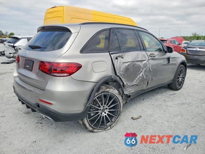 Trzecie zdjęcie samochodu z tyłu: 2021 MERCEDES-BENZ GLC 300 VIN:W1N0G8DB2MV278065 - miniatura