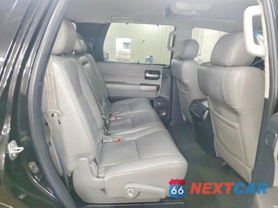 Zdjęcie 11 z 14 samochodu: 2012 TOYOTA SEQUOIA LIMITED VIN:5TDJW5G10CS056746 - miniatura