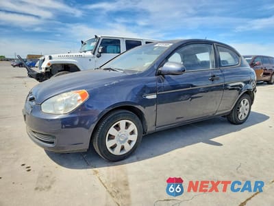 2007 HYUNDAI ACCENT GS KMHCM36C27U050370 - główne zdjęcie licytacji z USA - miniatura