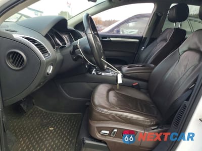 Zdjęcie 7 z 13 samochodu: 2010 AUDI Q7 PREMIUM VIN:WA1CYCFE5AD007444 - miniatura