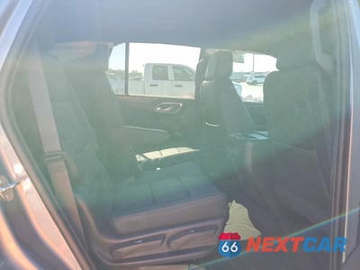 Zdjęcie 11 z 12 samochodu: 2023 CHEVROLET TAHOE C1500 LT VIN:1GNSCNKD0PR513808 - miniatura