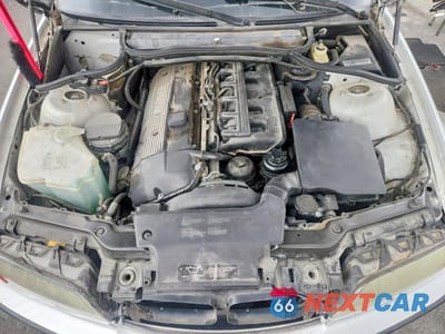 Zdjęcie 11 z 11 samochodu: 2001 BMW 325 I VIN:WBAAV33431FU81752 - miniatura