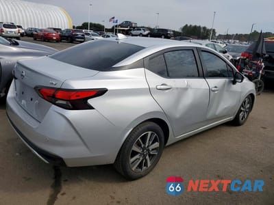 Trzecie zdjęcie samochodu z tyłu: 2020 NISSAN VERSA SV VIN:3N1CN8EV8LL879209 - miniatura
