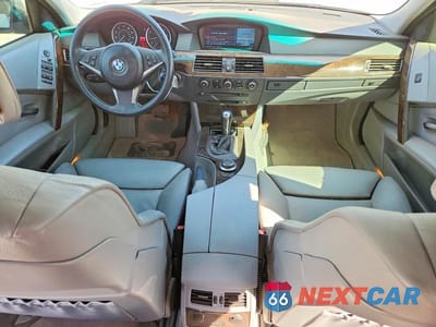 Zdjęcie 8 z 11 samochodu: 2007 BMW 530 XI VIN:WBANF73567CU21571 - miniatura