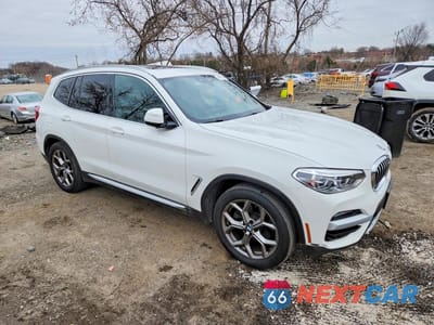 Czwarte zdjęcie samochodu z boku: 2021 BMW X3 XDRIVE30I VIN:5UXTY5C00M9F64877 - miniatura