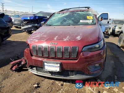 Piąte zdjęcie samochodu w środku: 2021 JEEP CHEROKEE LATITUDE LUX VIN:1C4PJMMX9MD131257 - miniatura