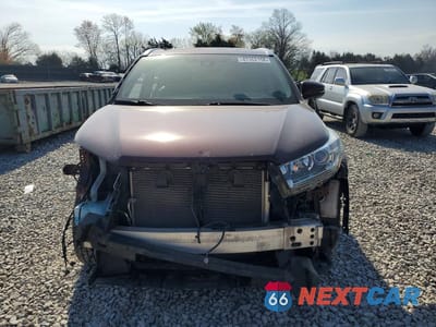 Piąte zdjęcie samochodu w środku: 2019 TOYOTA HIGHLANDER LIMITED PLATINUM VIN:5TDDZRFH6KS966071 - miniatura