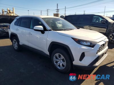 Czwarte zdjęcie samochodu z boku: 2022 TOYOTA RAV4 LE VIN:2T3K1RFV2NC188439 - miniatura