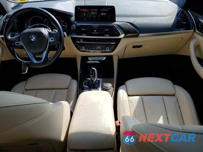 Zdjęcie 8 z 12 samochodu: 2019 BMW X3 XDRIVE30I VIN:5UXTR9C59KLE21703 - miniatura