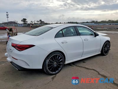 Trzecie zdjęcie samochodu z tyłu: 2023 MERCEDES-BENZ C-CLASS 30 VIN:W1K5J4HB6PN333774 - miniatura