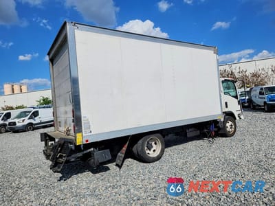 Trzecie zdjęcie samochodu z tyłu: 2023 ISUZU NPR HD BOX TRUCK VIN:54DC4W1DXPS208242 - miniatura