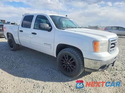 Czwarte zdjęcie samochodu z boku: 2012 GMC SIERRA K1500 SLE VIN:3GTP2VE75CG156952 - miniatura