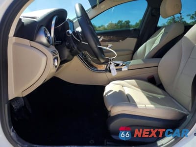 Zdjęcie 7 z 13 samochodu: 2016 MERCEDES-BENZ C 300 4MATIC VIN:55SWF4KB6GU175121 - miniatura