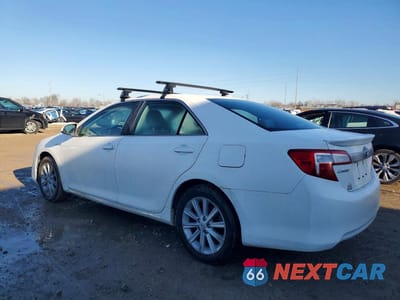 Drugie zdjęcie samochodu z przodu: 2014 TOYOTA CAMRY HYBRID VIN:4T1BD1FK7EU101737 - miniatura