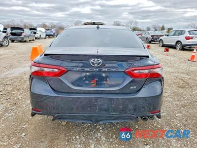 Zdjęcie 6 z 11 samochodu: 2022 TOYOTA CAMRY SE VIN:4T1G11AK1NU659010 - miniatura