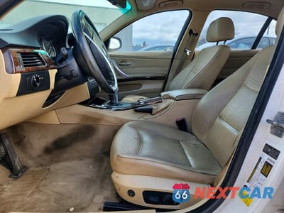 Zdjęcie 7 z 12 samochodu: 2010 BMW 328 I VIN:WBAPH7C52AA175897 - miniatura