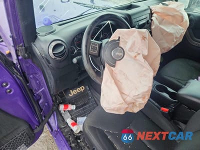 Zdjęcie 8 z 11 samochodu: 2018 JEEP WRANGLER UNLIMITED SPORT VIN:1C4BJWDG4JL888753 - miniatura