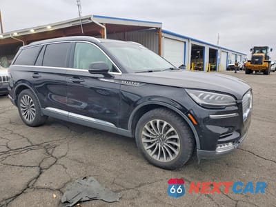 Czwarte zdjęcie samochodu z boku: 2020 LINCOLN AVIATOR RESERVE VIN:5LM5J7XC3LGL11390 - miniatura