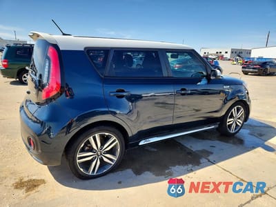 Trzecie zdjęcie samochodu z tyłu: 2018 KIA SOUL + VIN:KNDJP3A51J7615502 - miniatura
