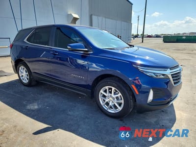 Czwarte zdjęcie samochodu z boku: 2022 CHEVROLET EQUINOX LT VIN:3GNAXKEV0NL299605 - miniatura