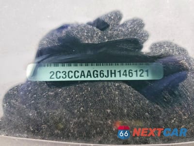 Zdjęcie 12 z 12 samochodu: 2018 CHRYSLER 300 TOURING VIN:2C3CCAAG6JH146121 - miniatura