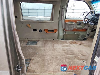 Zdjęcie 11 z 13 samochodu: 1999 CHEVROLET EXPRESS G1500 VIN:1GBFG15R0X1030952 - miniatura