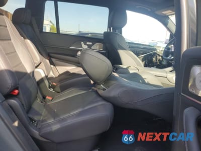 Zdjęcie 11 z 13 samochodu: 2026 MERCEDES-BENZ GLS 450 4MATIC VIN:4JGFF5KE6TB561046 - miniatura