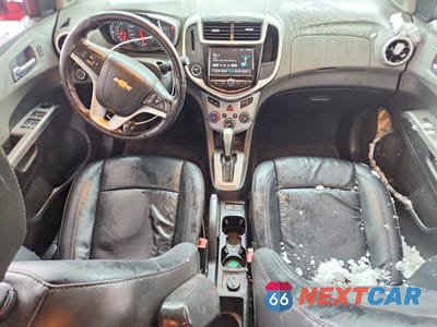 Zdjęcie 8 z 12 samochodu: 2017 CHEVROLET SONIC PREMIER VIN:1G1JF5SB5H4124809 - miniatura