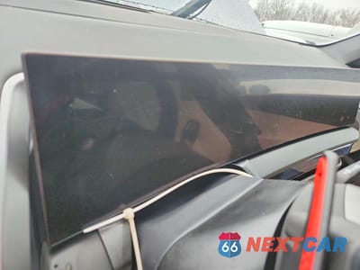 Zdjęcie 9 z 11 samochodu: 2025 BMW X3 M50 VIN:5UX73GP05S9Z19459 - miniatura