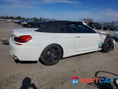 Trzecie zdjęcie samochodu z tyłu: 2015 BMW M6 VIN:WBSLZ9C57FD651473 - miniatura